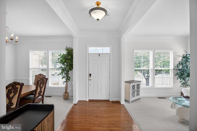 7153 COMRIE CT, Warrenton, VA 20187