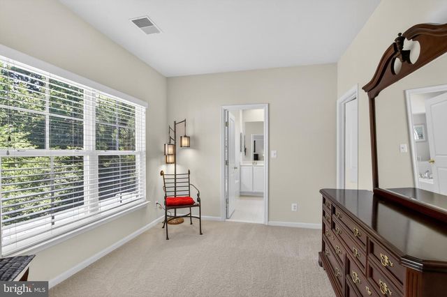 7153 COMRIE CT, Warrenton, VA 20187