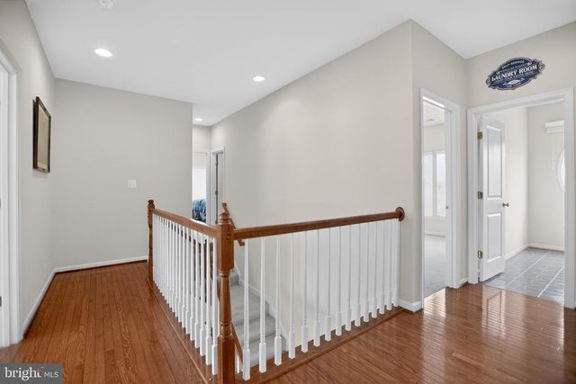 7153 COMRIE CT, Warrenton, VA 20187