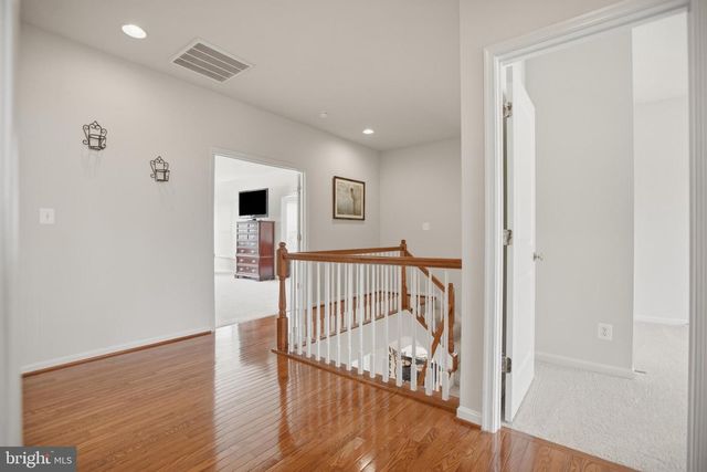 7153 COMRIE CT, Warrenton, VA 20187