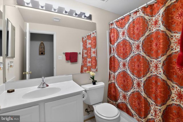7153 COMRIE CT, Warrenton, VA 20187