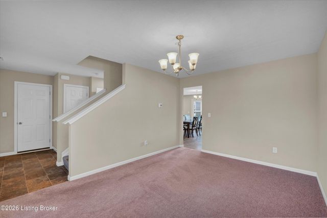 148 Hubbards Crossing Dr, Mt Washington, KY 40047