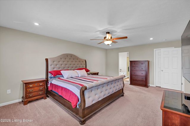 148 Hubbards Crossing Dr, Mt Washington, KY 40047