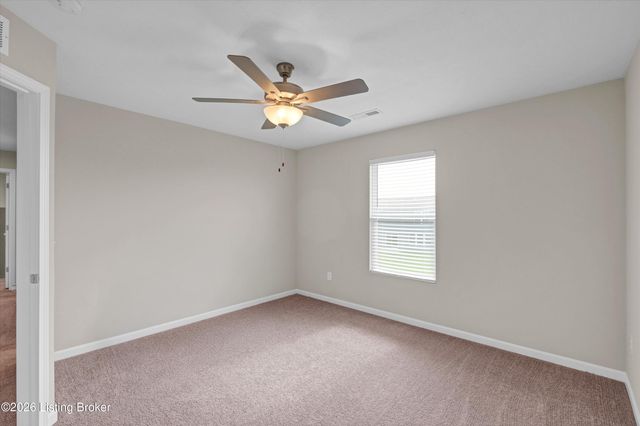 148 Hubbards Crossing Dr, Mt Washington, KY 40047