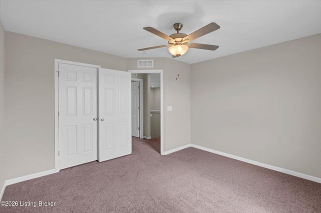 148 Hubbards Crossing Dr, Mt Washington, KY 40047