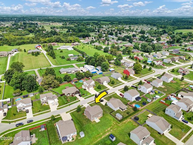 148 Hubbards Crossing Dr, Mt Washington, KY 40047
