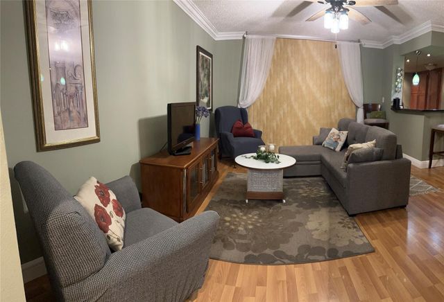 6800 Cypress Road 514, Plantation, FL 33317