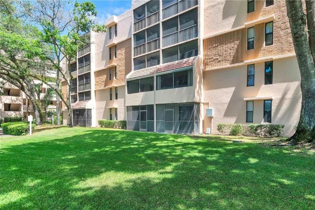 6800 Cypress Road 514, Plantation, FL 33317