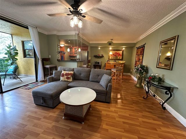 6800 Cypress Road 514, Plantation, FL 33317