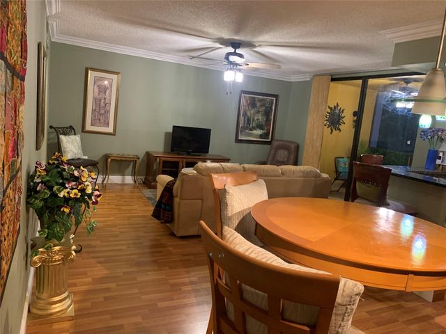 6800 Cypress Road 514, Plantation, FL 33317