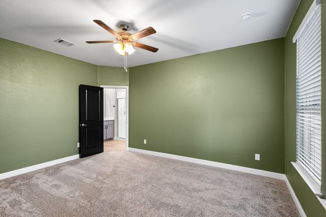 179 Dogwood Avenue, Rhome, TX 76078