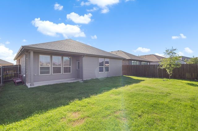 179 Dogwood Avenue, Rhome, TX 76078