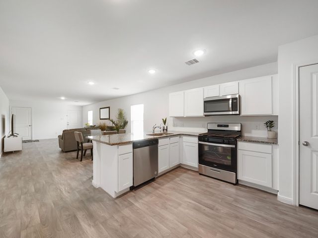 327 Road 5138 Road, Cleveland, TX 77327