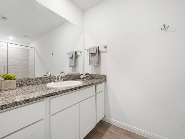 327 Road 5138 Road, Cleveland, TX 77327