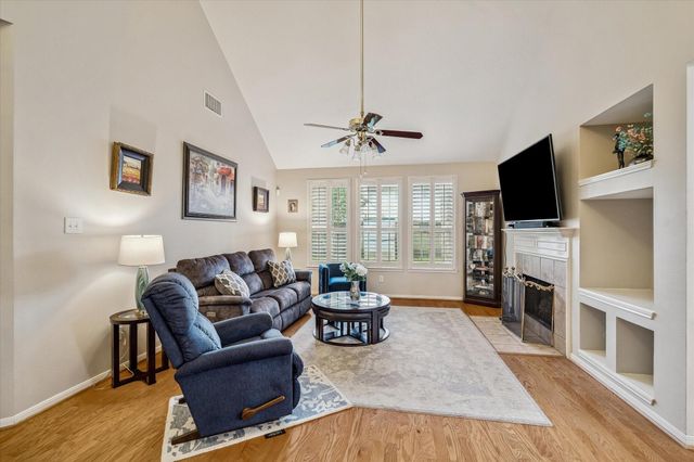 2010 White Oaks Hills Lane, Houston, TX 77339