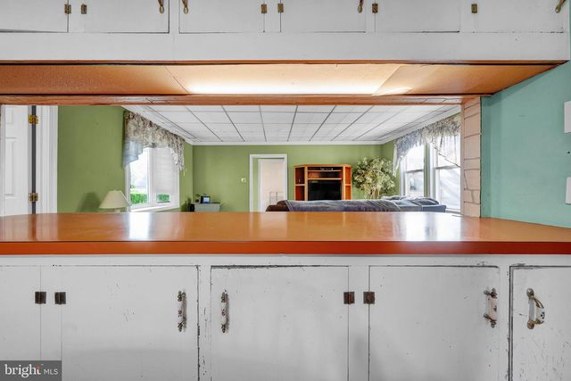 2194 HARMONY LN, Jamison, PA 18929