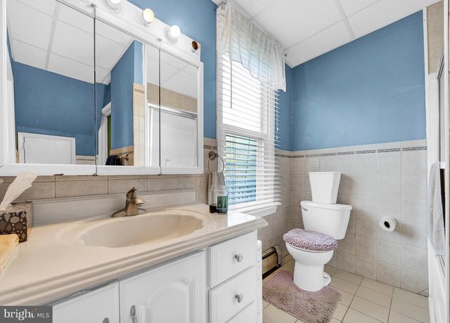 2194 HARMONY LN, Jamison, PA 18929