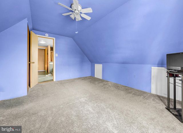 2194 HARMONY LN, Jamison, PA 18929