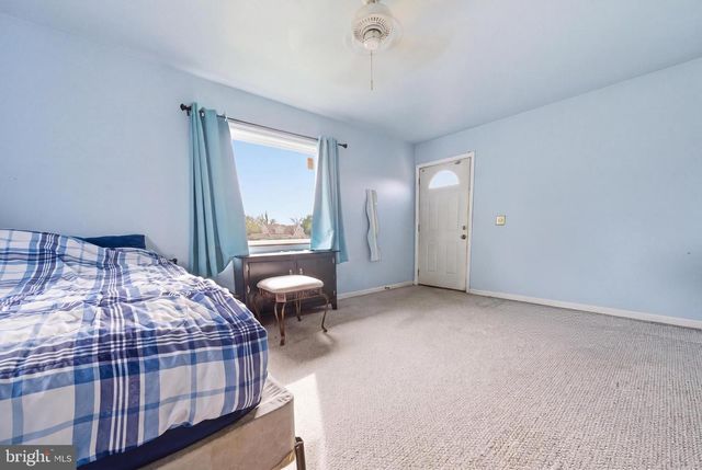 2194 HARMONY LN, Jamison, PA 18929