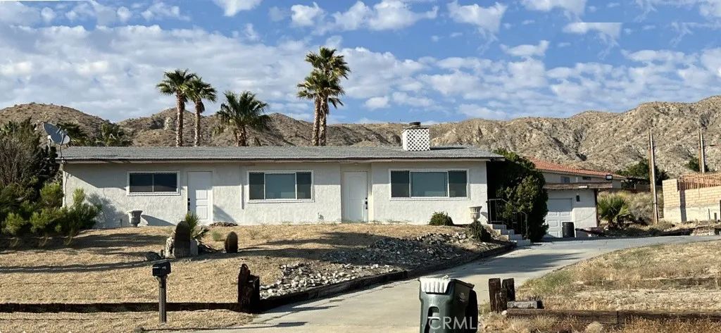 9875 la paloma ln, Desert Hot Springs, CA 92240