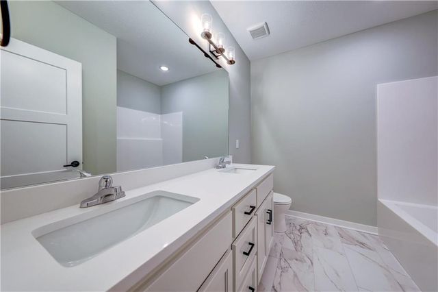 32483 W 168th Court, Gardner, KS 66030