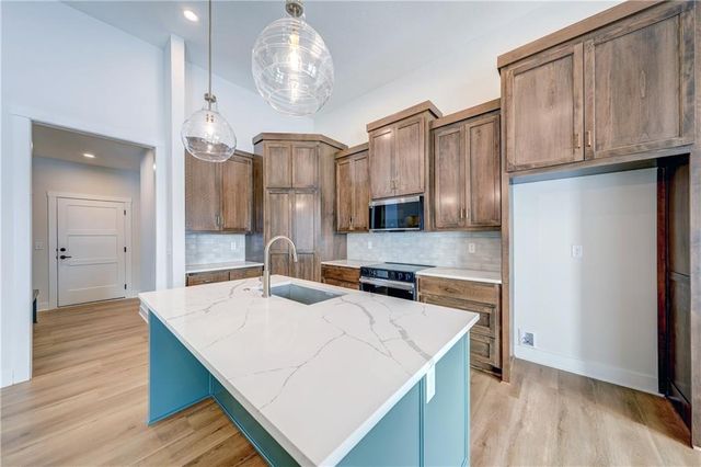 32483 W 168th Court, Gardner, KS 66030