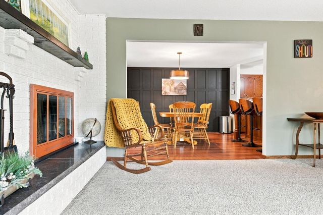 861 Willow Ridge 1, Hudson, WI 54016