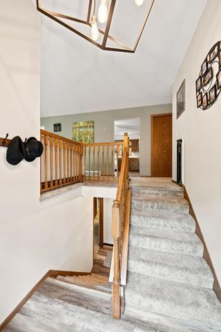 861 Willow Ridge 1, Hudson, WI 54016