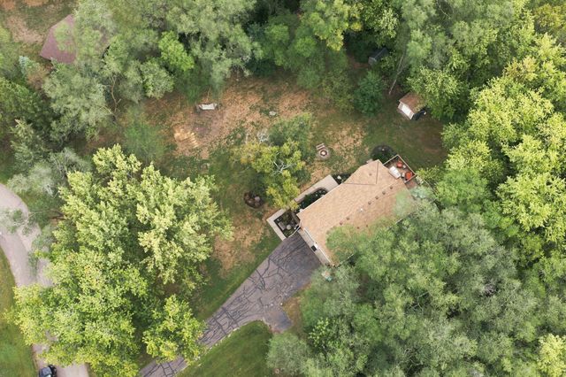 861 Willow Ridge 1, Hudson, WI 54016