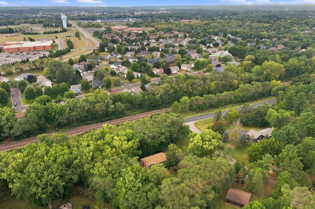 861 Willow Ridge 1, Hudson, WI 54016