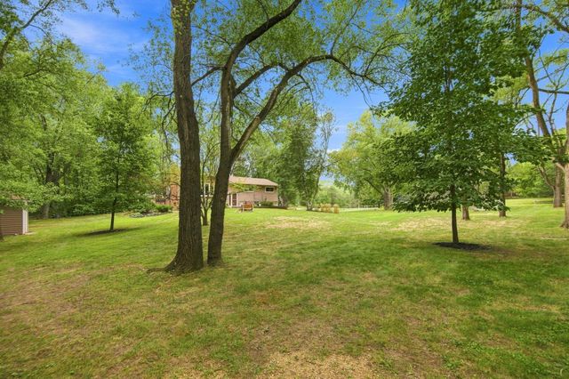 861 Willow Ridge 1, Hudson, WI 54016