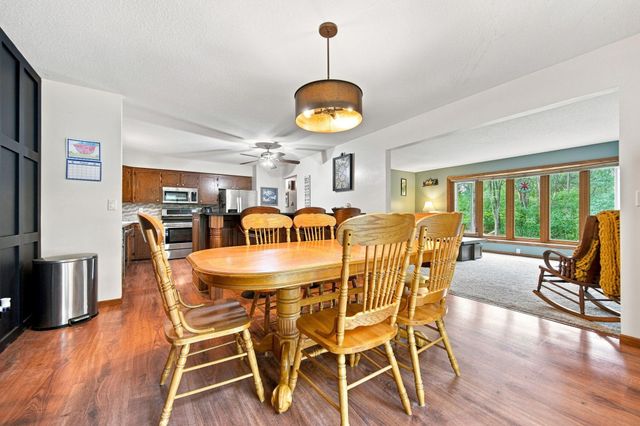 861 Willow Ridge 1, Hudson, WI 54016