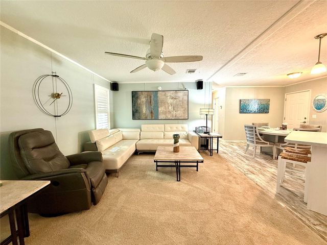 124 E SAINT ANNES CIRCLE, Apollo Beach, FL 33572