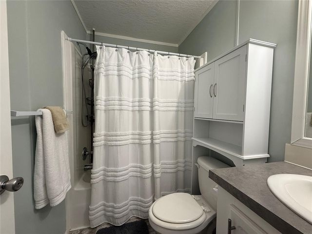 124 E SAINT ANNES CIRCLE, Apollo Beach, FL 33572