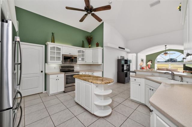 28 MEDALIST COURT, Rotonda West, FL 33947