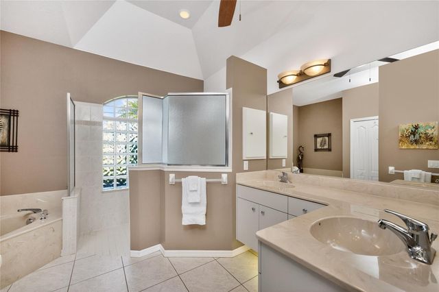 28 MEDALIST COURT, Rotonda West, FL 33947