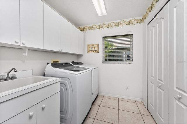 28 MEDALIST COURT, Rotonda West, FL 33947