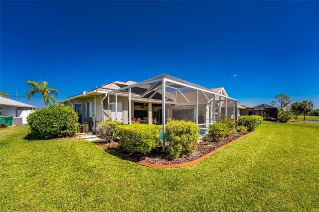 28 MEDALIST COURT, Rotonda West, FL 33947