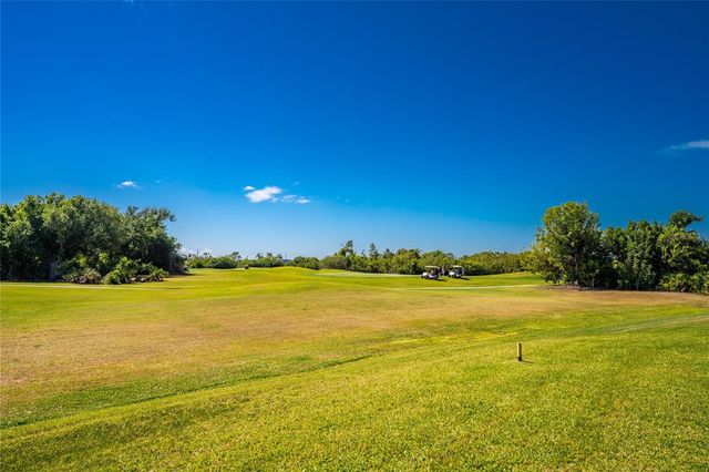 28 MEDALIST COURT, Rotonda West, FL 33947