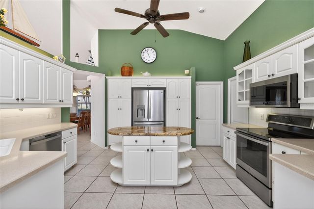 28 MEDALIST COURT, Rotonda West, FL 33947