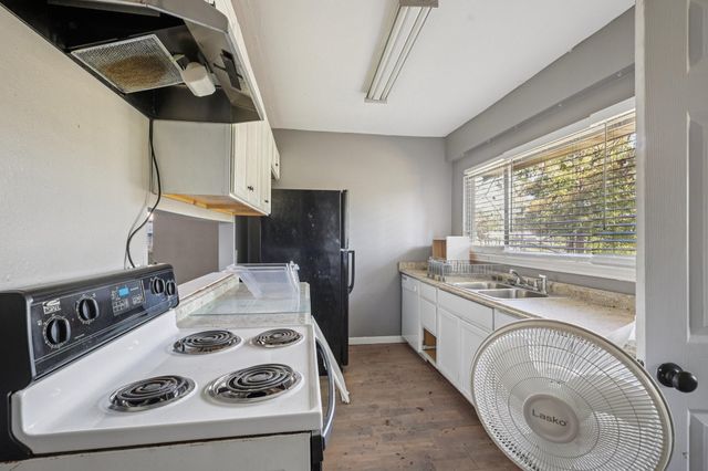 25810 Beaver Run Drive, Huffman, TX 77336