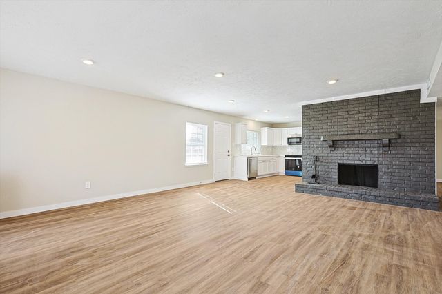 5753 Valley Mills Drive, Garland, TX 75043