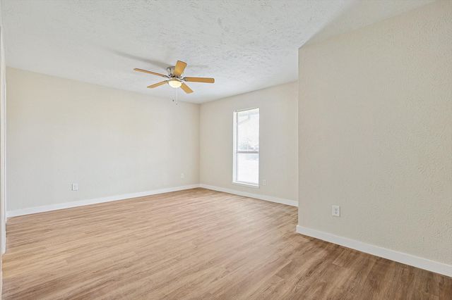 5753 Valley Mills Drive, Garland, TX 75043