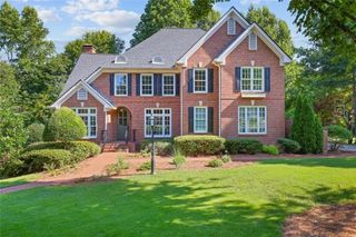 5001 Redcliff Court, Atlanta, GA 30338