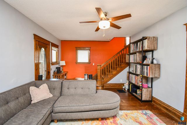 808 S Main Ave, Sioux Falls, SD 57104