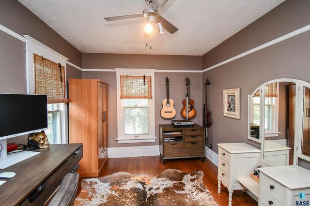 808 S Main Ave, Sioux Falls, SD 57104