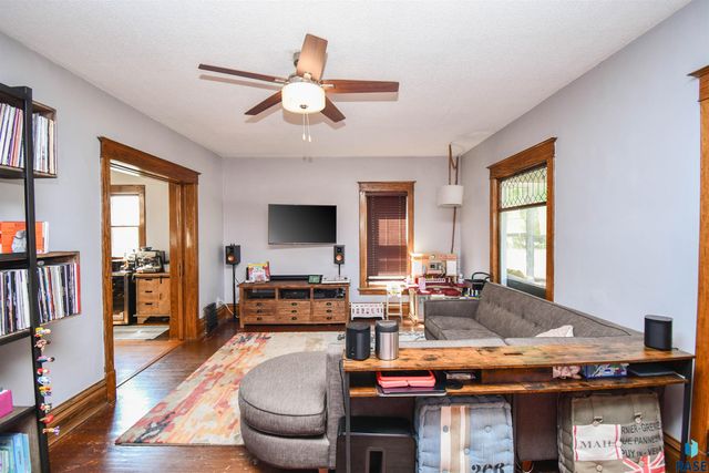 808 S Main Ave, Sioux Falls, SD 57104