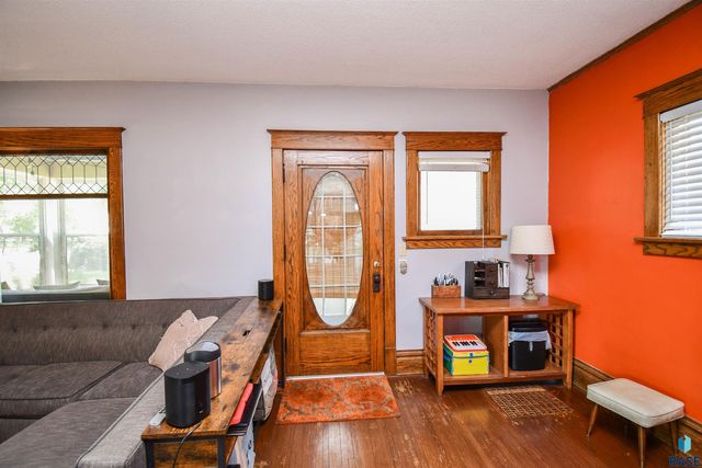 808 S Main Ave, Sioux Falls, SD 57104