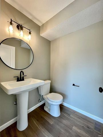 15058 Verity Parkway, Huntertown, IN 46748