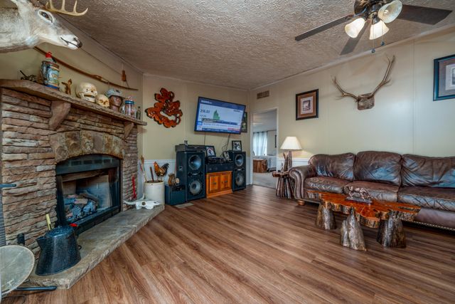81 Hemlock Lane, Morehead, KY 40351